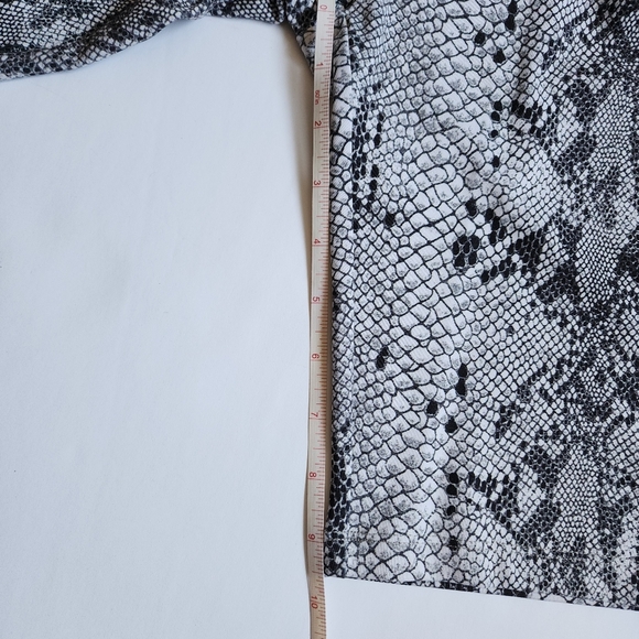 David Lerner Black Bike Shorts - Picture 4 of 7